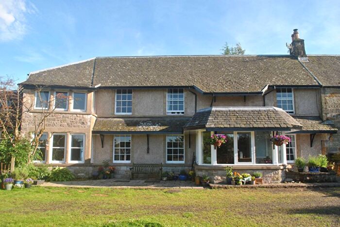 5 Bedroom Terraced House For Sale In Nivingston, Cleish, Kinross, KY13