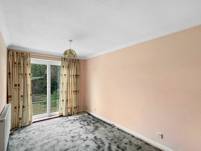 2 Bedroom Detached Bungalow For Sale In Elmstead Road, Wivenhoe, Colchester, CO7