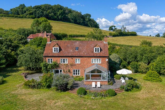 5 Bedroom Detached House For Sale In Northacre, Bratton Seymour, BA9