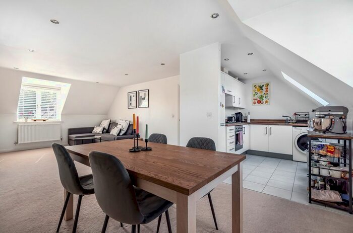 1 Bedroom Maisonette To Rent In Lytham Road, Woodley, Reading RG5