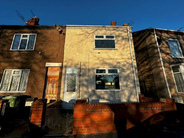 3 Bedroom End Of Terrace House To Rent In Corporation Road, Grimsby, DN31