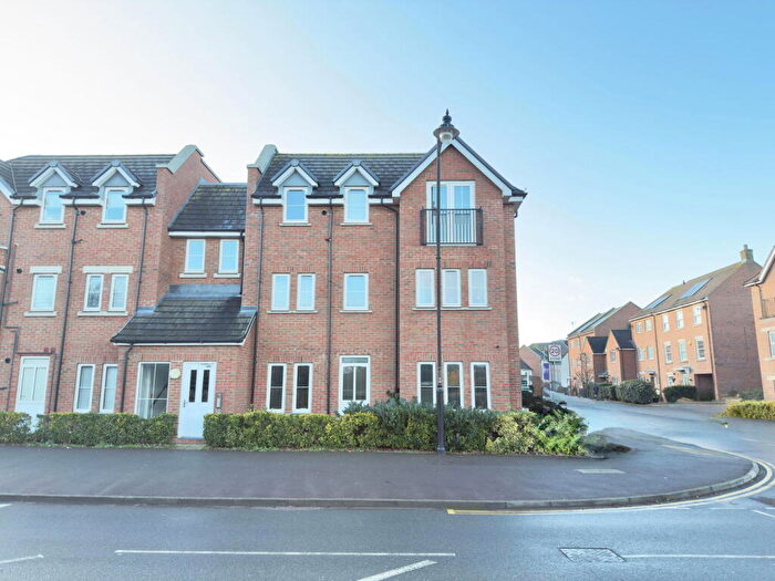 2 Bedroom Apartment For Sale In Greensand View, Woburn Sands, Milton Keynes, MK17