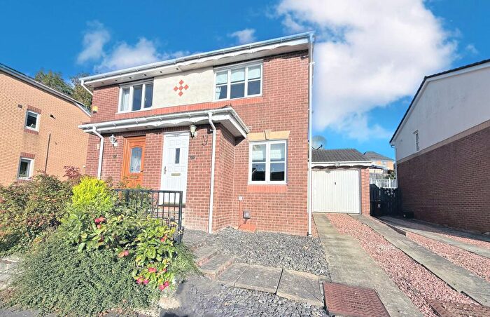 2 Bedroom Semi-Detached House For Sale In Keppock Place, Falkirk, FK1