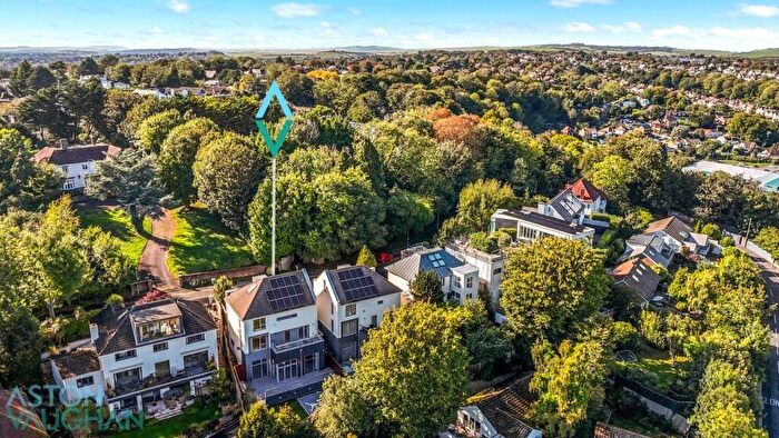 4 Bedroom Detached House For Sale In Withdean Road, Brighton, BN1