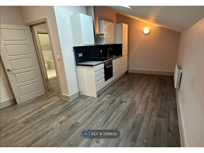 1 Bedroom Flat To Rent In Cube House, Stoke Mandeville, Aylesbury, HP22