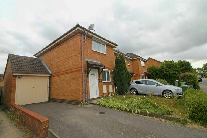 2 Bedroom Semi-Detached House To Rent In Underwood Place, Oldbrook, Milton Keynes, MK6