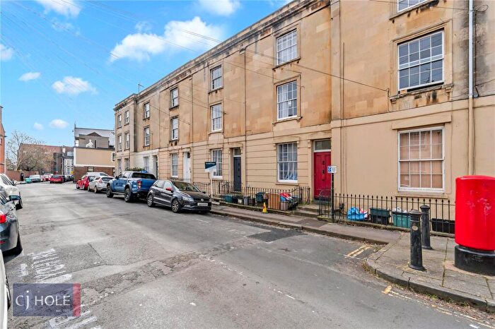 1 Bedroom Apartment To Rent In Clevedon Terrace, Bristol, BS6