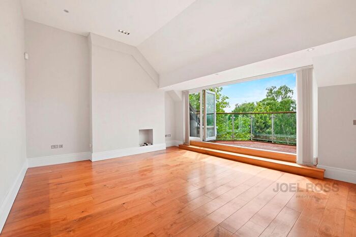 3 Bedroom Flat To Rent In Fitzjohns Avenue, London, NW3