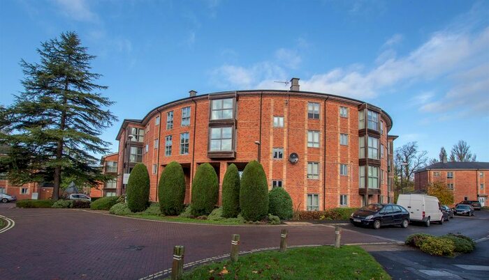 2 Bedroom Flat To Rent In Ramsey House, St Johns Walk, York, YO31