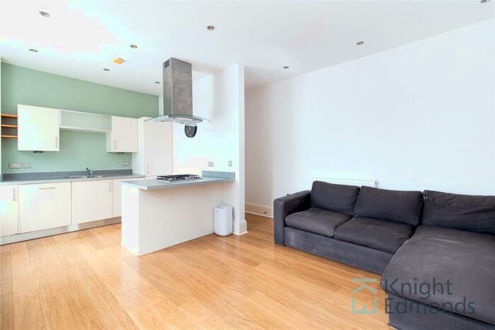 2 Bedroom Apartment To Rent In Fairfax Court, Church Street, Maidstone, Kent, ME14