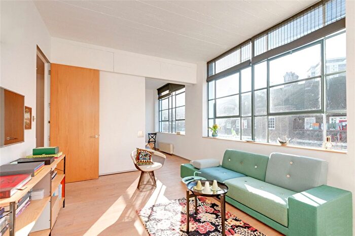 1 Bedroom Flat To Rent In Hatton Street, London, NW8