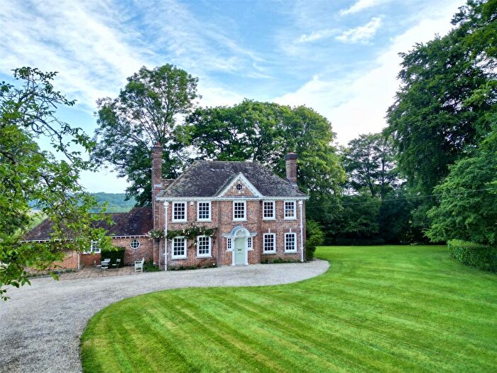 4 Bedroom Detached House For Sale In Hill Street, Calmore, Southampton, Hampshire, SO40