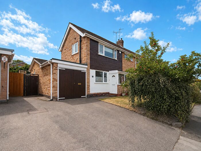 2 Bedroom Semi Detached House For Sale In Pear Tree Crescent, Shirley, B90