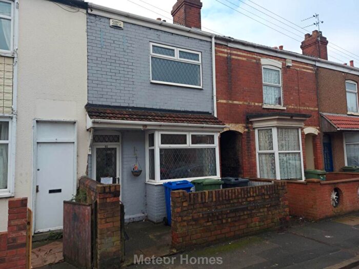 2 Bedroom Terraced House For Sale In Sidney Street, Cleethorpes, DN35