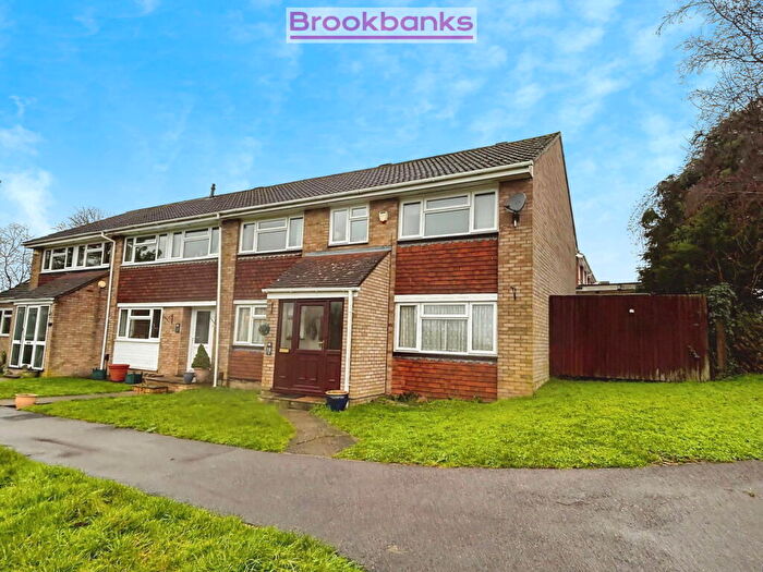 4 Bedroom End Of Terrace House For Sale In Pinks Hill, Swanley, BR8