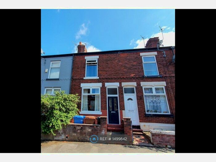 2 Bedroom Terraced House To Rent In Freemantle Street, Stockport, SK3
