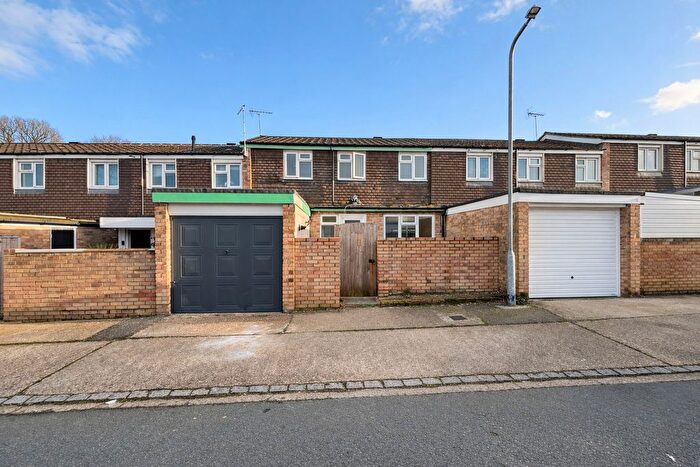 3 Bedroom Terraced House To Rent In Forgetts Road, Lane End, High Wycombe, HP14