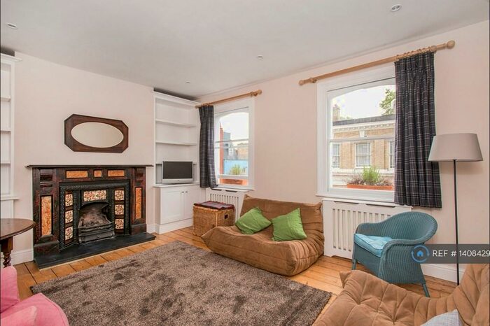 3 Bedroom Maisonette To Rent In Kennington Road, London, SE11