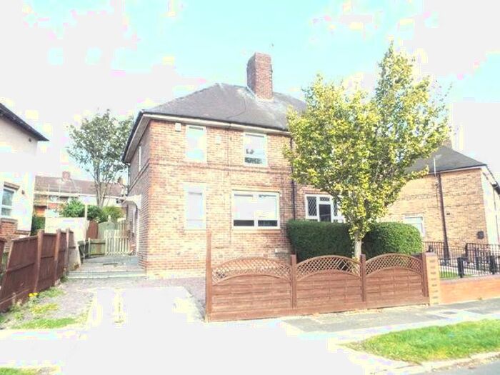 3 Bedroom House To Rent In Fulmere Crescent, Parson Cross, S5