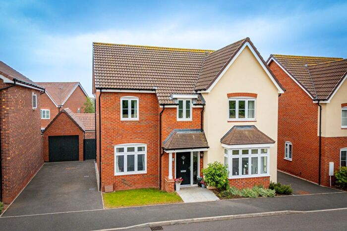 5 Bedroom Detached House For Sale In Watts Drive, Shifnal, TF11