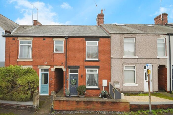 3 Bedroom Terraced House For Sale In Wharf Lane, Chesterfield, Derbyshire, S41