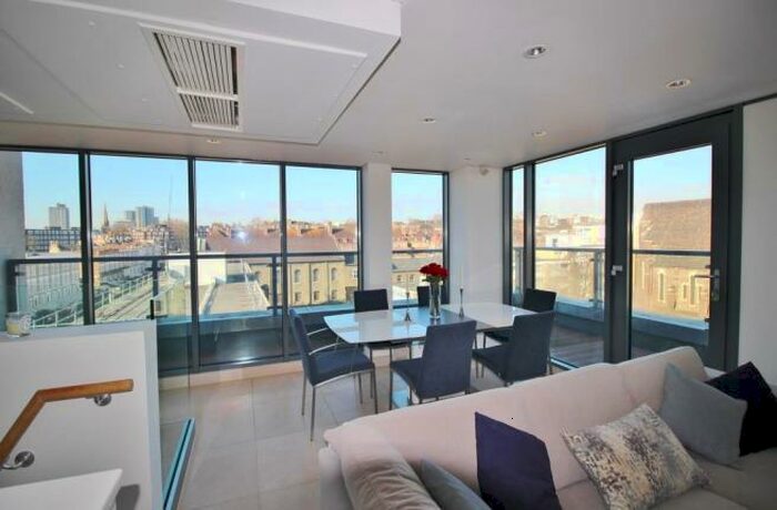 2 Bedroom Flat To Rent In Prince Of Wales Road, Chalk Farm, London, NW5