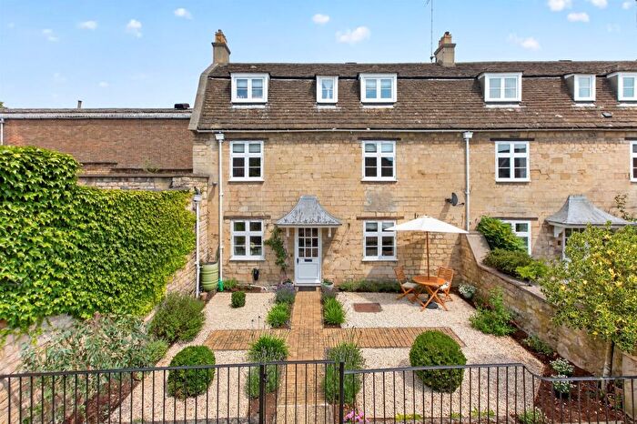 3 Bedroom Detached House For Sale In St Peters Street, St Peters Street, Stamford, PE9