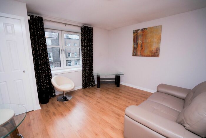 1 Bedroom Flat To Rent In Powis Terrace, Kittybrewster, Aberdeen, AB25