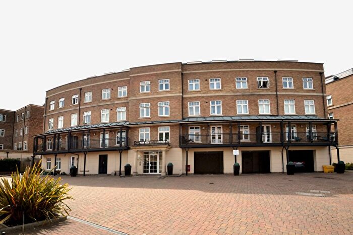 2 Bedroom Flat To Rent In Jefferson Place, Bromley, BR2