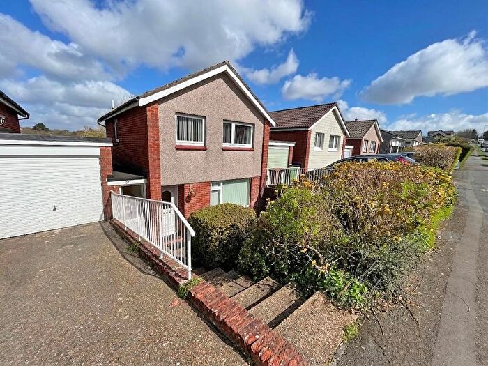 3 Bedroom Link Detached House For Sale In Dunraven Drive, Derriford, Plymouth, PL6