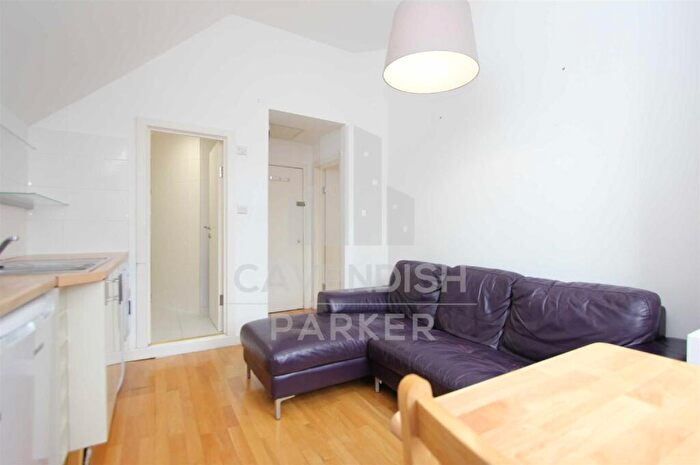 1 Bedroom Flat To Rent In Broadhurst Gardens, Finchley Road, London, NW6