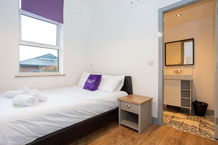 1 Bedroom Serviced Apartments To Rent In Eccles New Road, Manchester, Greater Manchester, M5