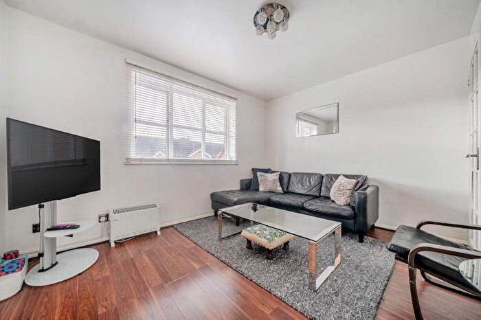 1 Bedroom Flat For Sale In John Williams Close, Stunell House John Williams Close, SE14