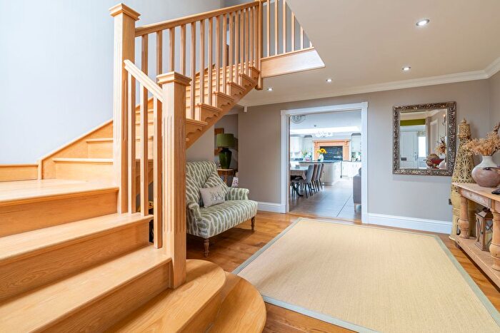 5 Bedroom Detached House For Sale In Riche Close, Felsted, CM6