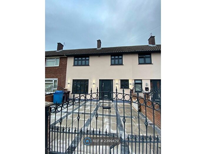 4 Bedroom Terraced House To Rent In Birchen Road, Liverpool, L26