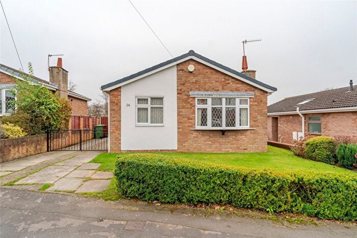 2 Bedroom Bungalow For Sale In Ringwood Way, Hemsworth, Pontefract, West Yorkshire, WF9