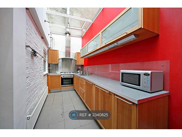 2 Bedroom Terraced House To Rent In Strath Terrace, London, SW11