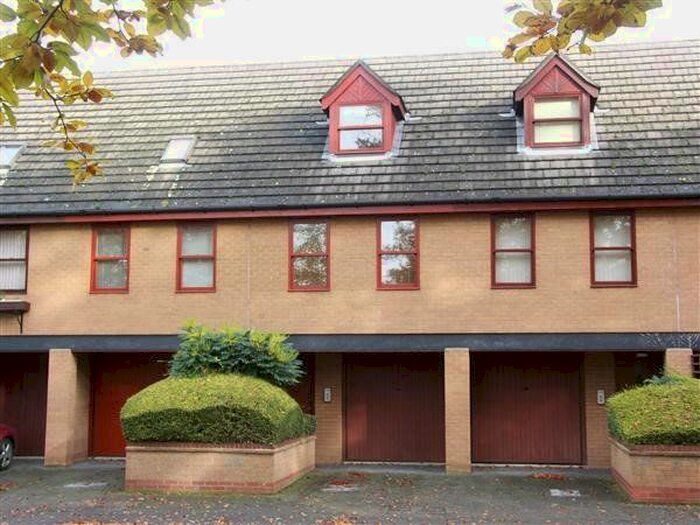 1 Bedroom Town House To Rent In Pine Court, Villa Road, Impington, CB24