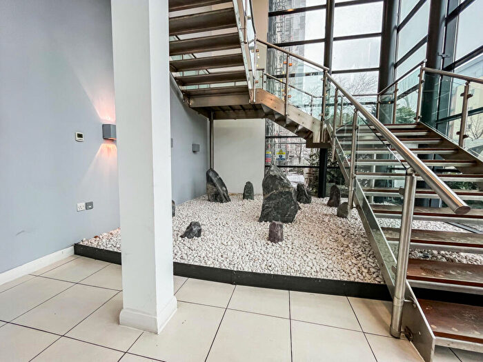2 Bedroom Apartment For Sale In Taylorson Street South, Salford, Greater Manchester, M5