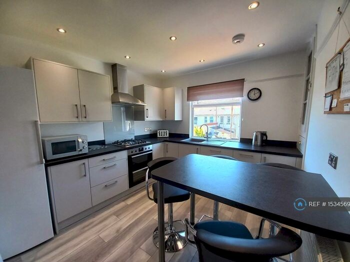 4 Bedroom Terraced House To Rent In Hillside Avenue, Plymouth, PL4