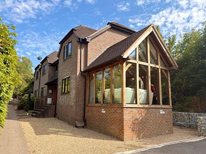 2 Bedroom End Of Terrace House For Sale In Manleys Hill, Storrington, RH20