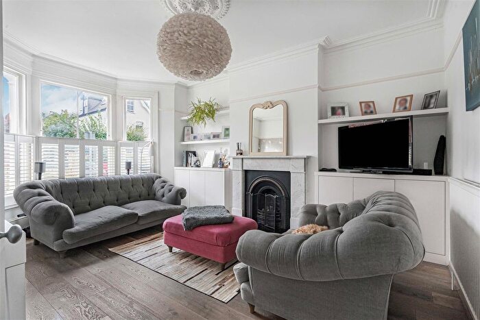 5 Bedroom Detached House For Sale In Gibbon Road, Kingston Upon Thames, KT2