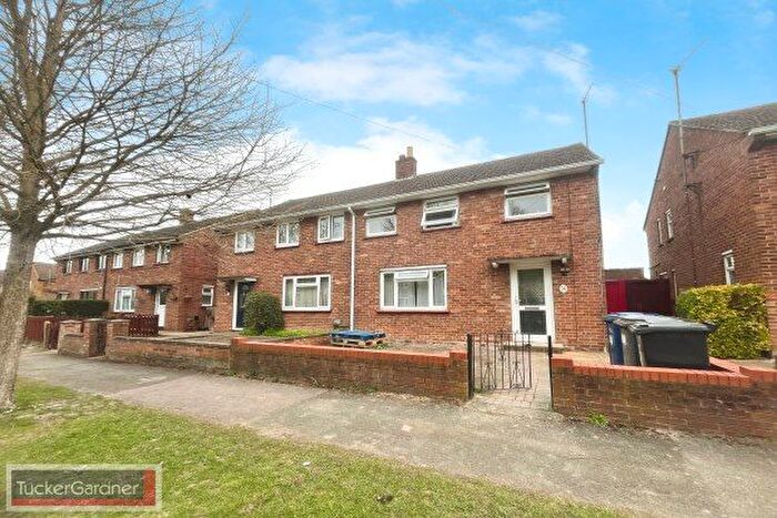 3 Bedroom Semi-Detached House To Rent In Tillyard Way, Cambridge, CB1