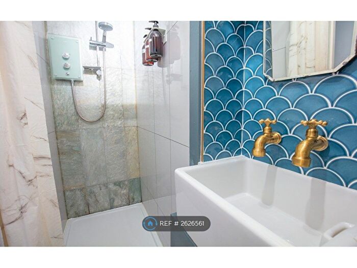 1 Bedroom Flat To Rent In Daneville Road, London, SE5