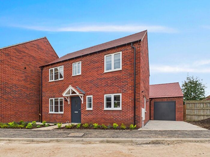 4 Bedroom Detached House For Sale In Olive Grove, Chaddesden, DE21