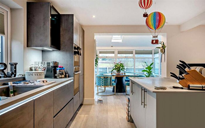 5 Bedroom Detached House To Rent In Drywood Avenue, Worsley, Manchester, M28