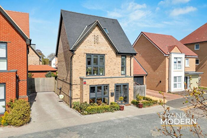 3 Bedroom Detached House For Sale In Memorial Way, Peterborough, PE3