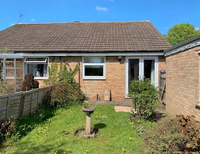 2 Bedroom Bungalow For Sale In Rochester Close, Etherley Dene,