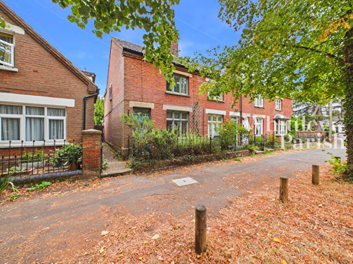 2 Bedroom Cottage For Sale In The Green, Palgrave, Diss, IP22