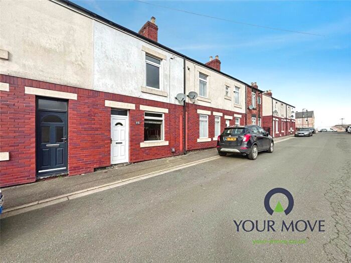 3 Bedroom Terraced House For Sale In Grays Road, Barnsley, S71